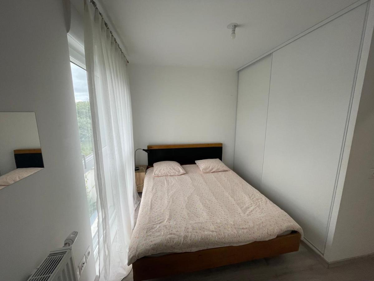 Duplex Neuf 90 M2 - 3 Chambres, Avec Jardin A Sartrouville Exterior photo
